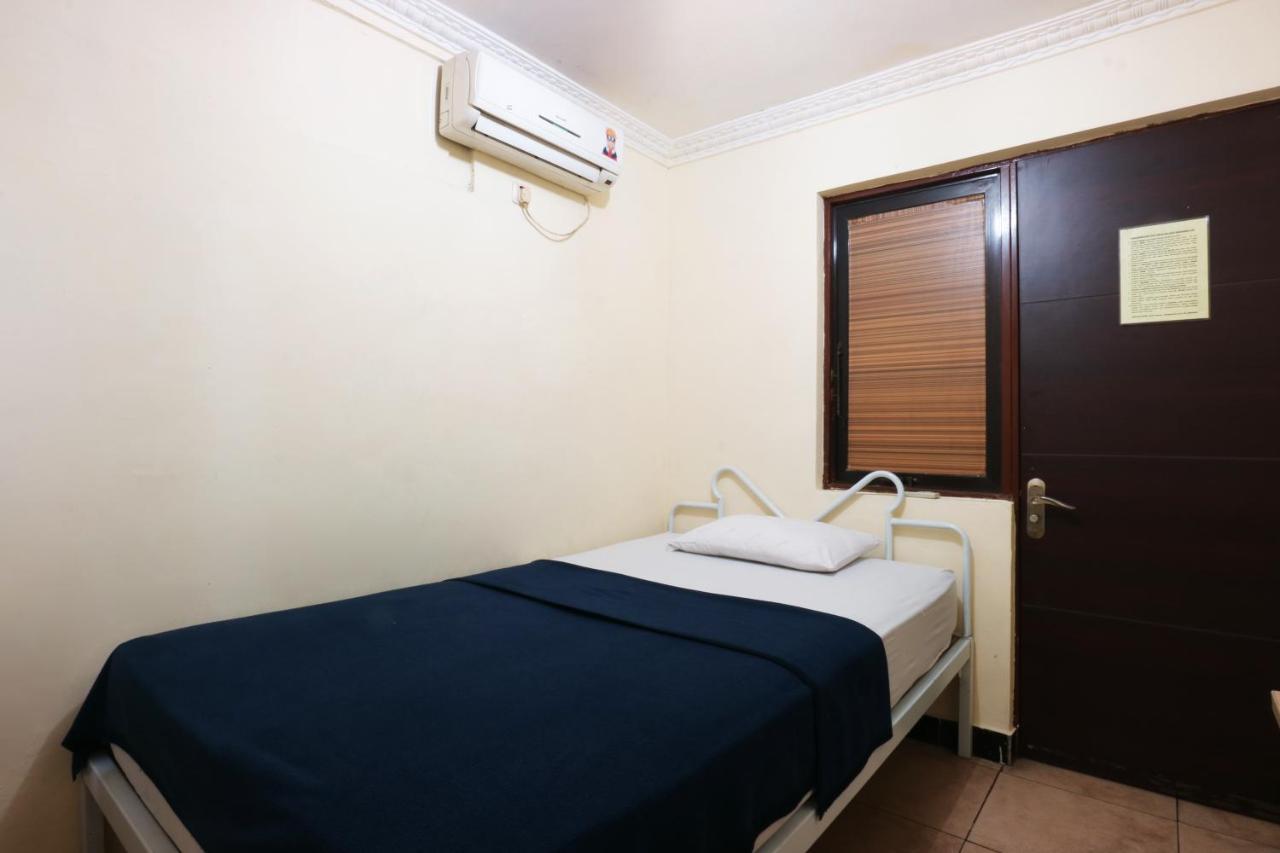Makaliwe Wisma tamu 2*